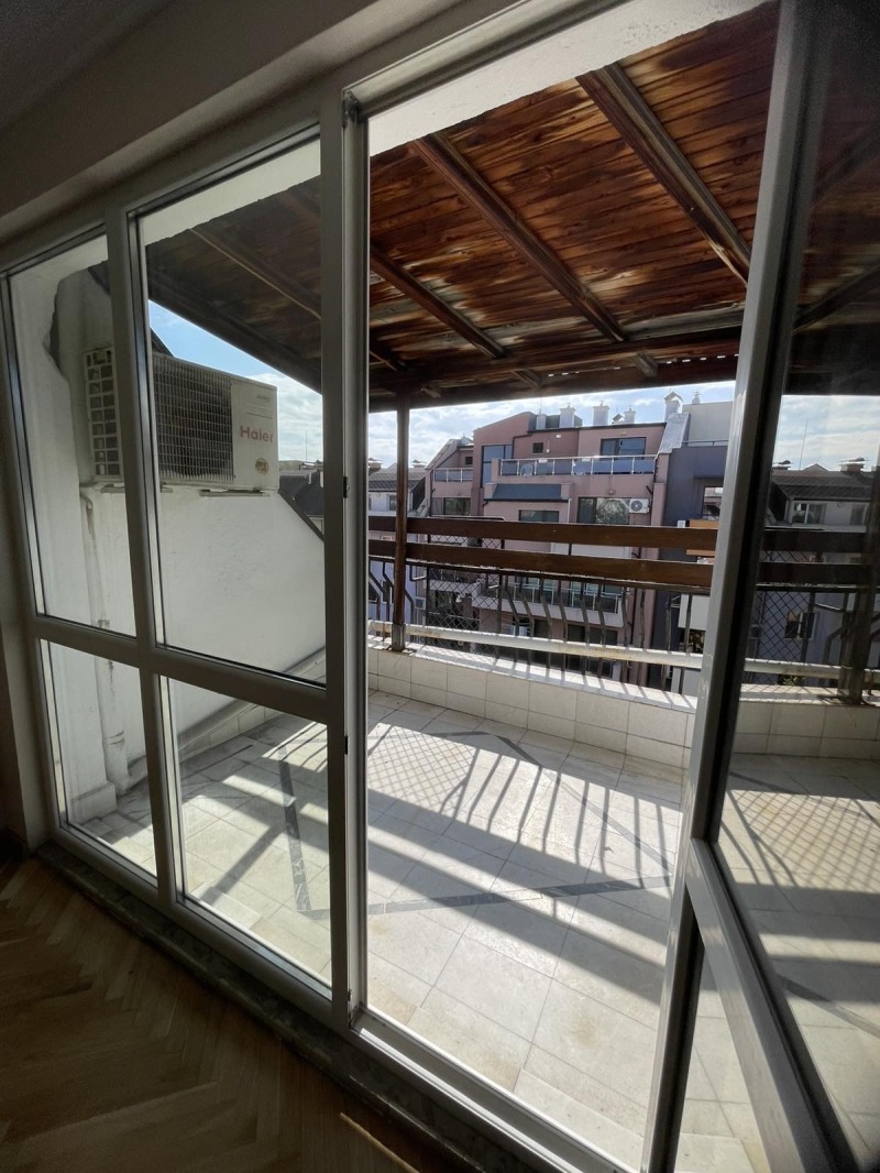 K pronájmu  3+ ložnice Plovdiv , Kjučuk Pariž , 145 m2 | 40787906 - obraz [13]