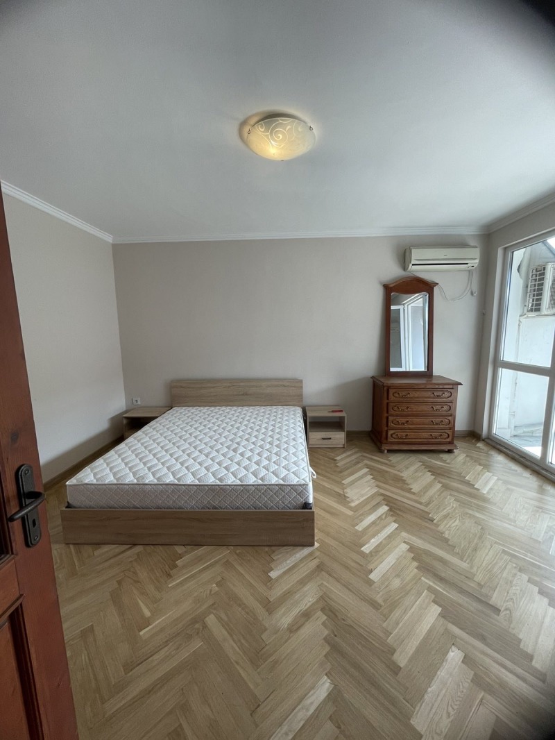 K pronájmu  3+ ložnice Plovdiv , Kjučuk Pariž , 145 m2 | 40787906 - obraz [7]