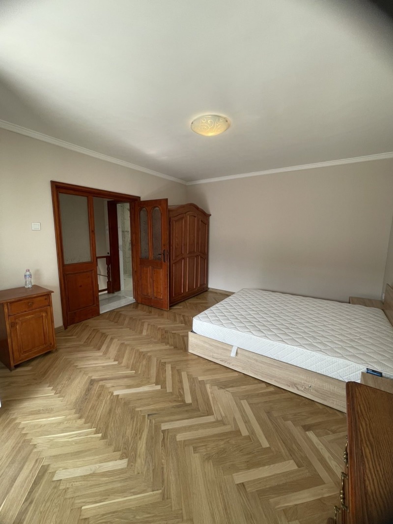 K pronájmu  3+ ložnice Plovdiv , Kjučuk Pariž , 145 m2 | 40787906 - obraz [8]