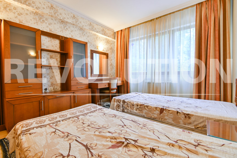 De inchiriat  2 dormitoare Sofia , Vitoșa , 130 mp | 63383339 - imagine [10]