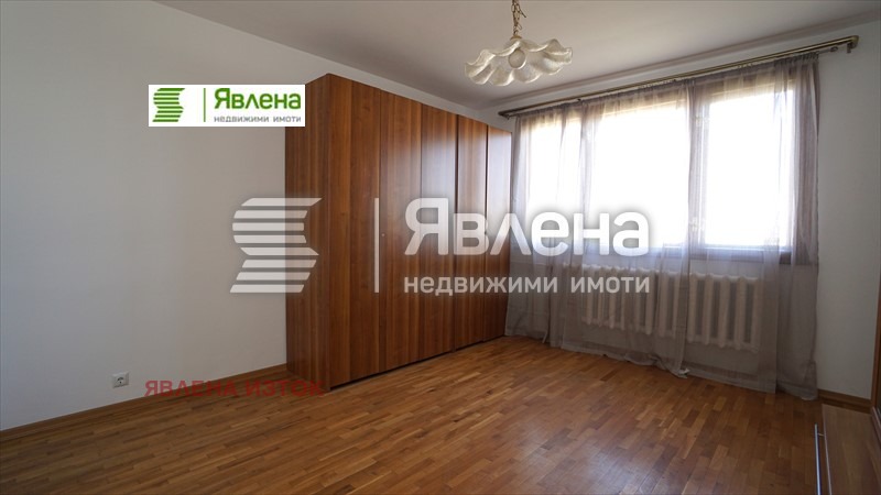 Дава под наем 4-СТАЕН, гр. София, Гео Милев, снимка 9 - Апартаменти - 54001654