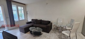 1 quarto Darvenica, Sofia