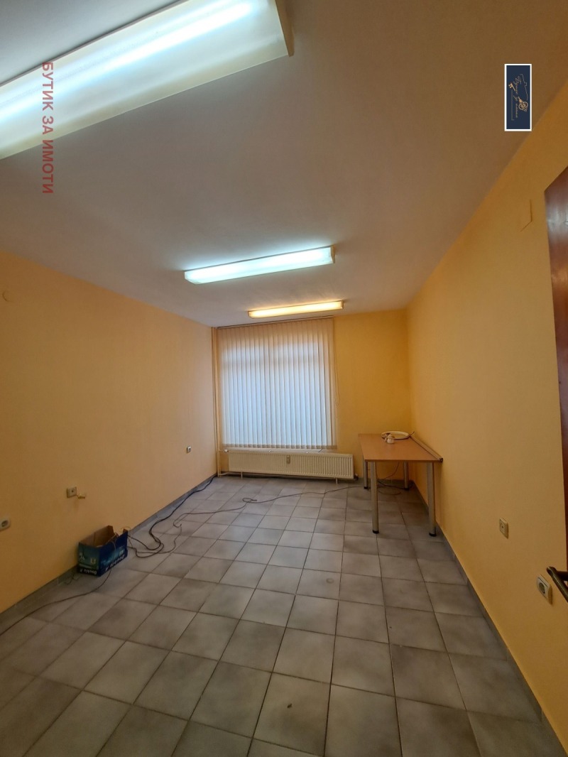 Para alugar  Escritório Ruse , Centar , 75 m² | 65122071 - imagem [2]