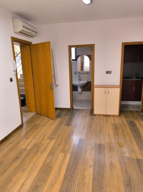 Дава под наем  Офис град Пловдив , Център , 60 кв.м | 57589258 - изображение [3]