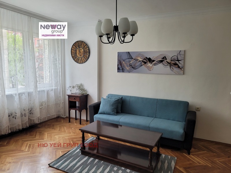 Дава под наем  3-стаен град София , Красно село , 98 кв.м | 62386814