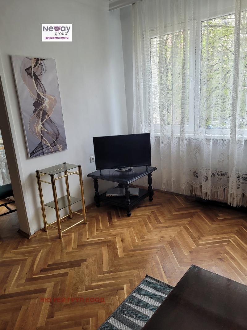 Дава под наем  3-стаен град София , Красно село , 98 кв.м | 62386814 - изображение [2]