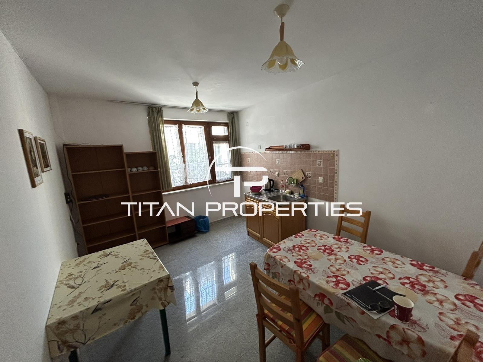 Дава под наем 3-СТАЕН, гр. Бургас, Център, снимка 2 - Апартаменти - 54078568