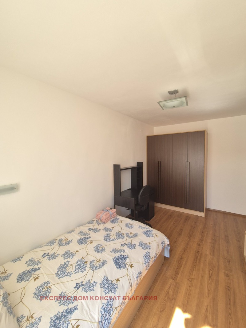 Zu vermieten  2 Schlafzimmer Sofia , Strelbishte , 175 qm | 24752226 - Bild [11]