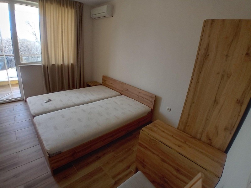 Para alugar  1 quarto Plovdiv , Ostromila , 70 m² | 30375530 - imagem [2]