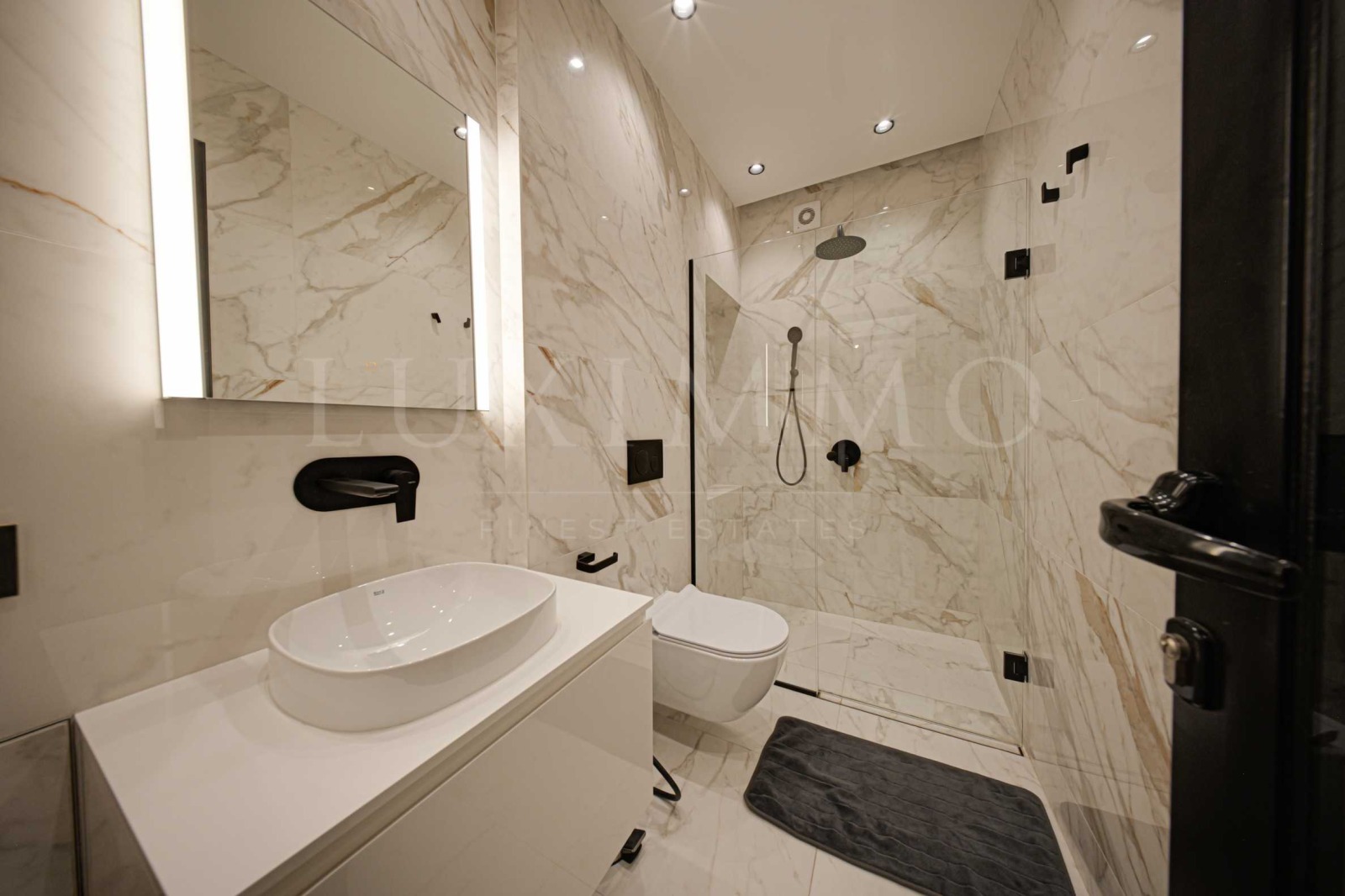 Дава под наем 3-СТАЕН, гр. София, Център, снимка 16 - Апартаменти - 54281339