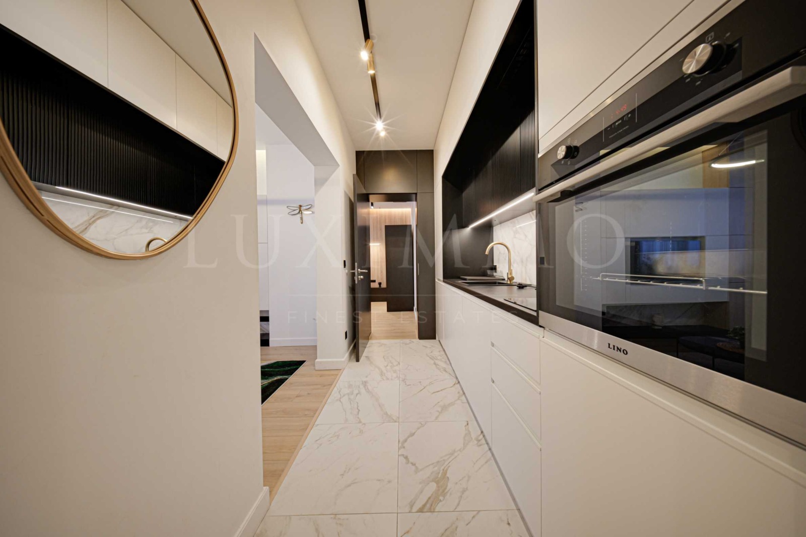 Дава под наем 3-СТАЕН, гр. София, Център, снимка 5 - Апартаменти - 54281339