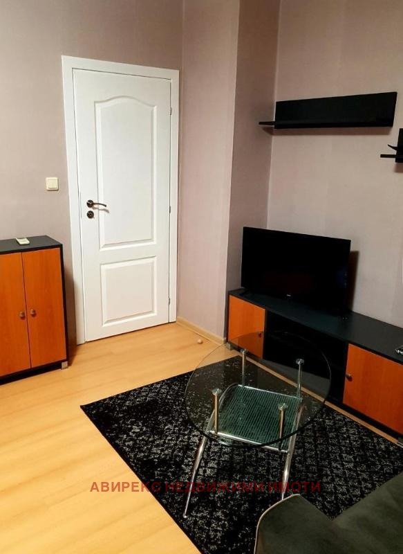 De inchiriat  1 dormitor Plovdiv , Ciuciuc Parij , 50 mp | 68935053 - imagine [2]