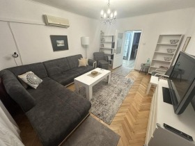 3+ soveværelse Kamenitsa 1, Plovdiv