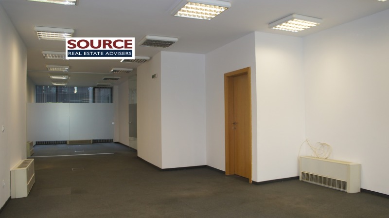 För uthyrning  Kontor Sofia , Borovo , 198 kvm | 81154349 - bild [5]