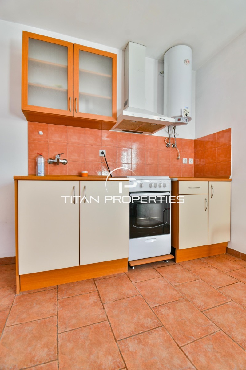 Te huur  2 slaapkamers Sofia , Tsentar , 70 m² | 62712099