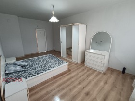 2 slaapkamers Ljulin 2, Sofia 11