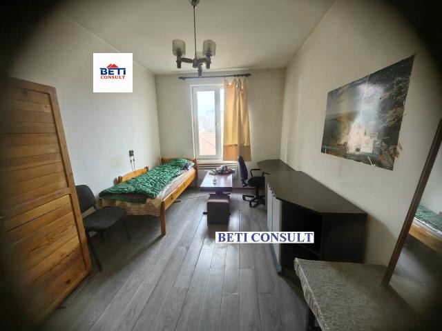 Дава под наем СТАЯ, гр. София, Център