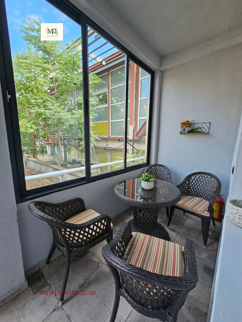 A louer  2 chambres Sofia , Tsentar , 86 m² | 79676129 - image [13]