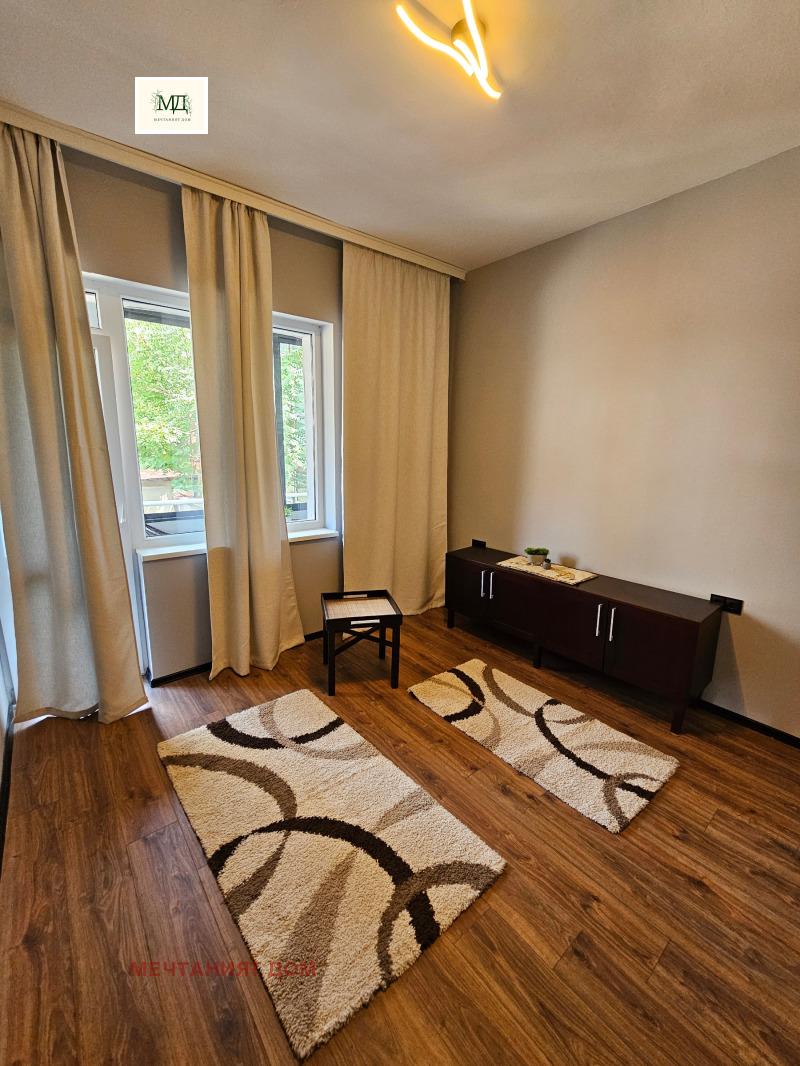 A louer  2 chambres Sofia , Tsentar , 86 m² | 79676129 - image [8]