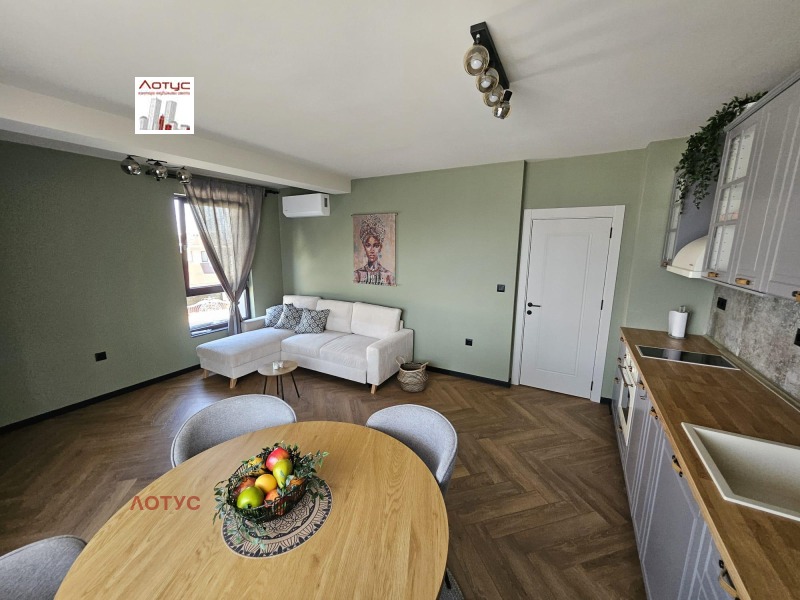 Издаје се  2 спаваће собе Бургас , Сарафово , 88 м2 | 95542215 - слика [2]