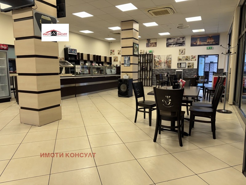 Под наем ЗАВЕДЕНИЕ, град Велико Търново, Център • 2500 лв. / 1278.23 € • 34318362 1