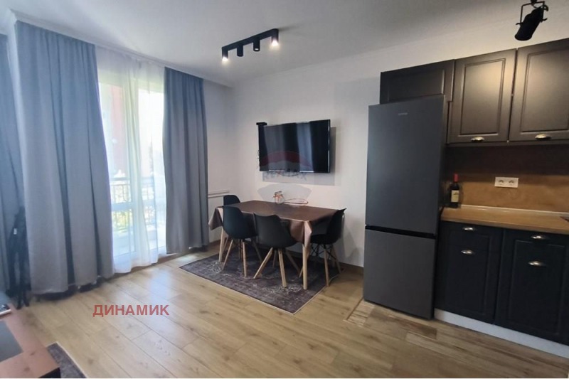 Zu vermieten  1 Schlafzimmer Burgas , Bratja Miladinowi , 69 qm | 96605258 - Bild [6]