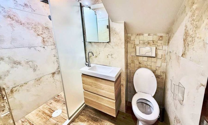 Дава под наем  4-стаен град Пловдив , Съдийски , 156 кв.м | 42387356 - изображение [8]