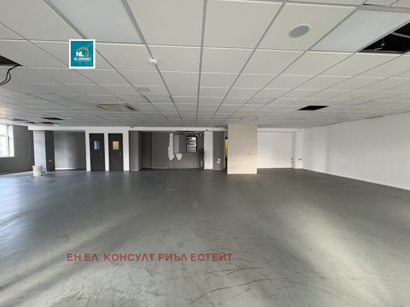 Дава под наем ОФИС, гр. Пловдив, Център, снимка 14 - Офиси - 53421974