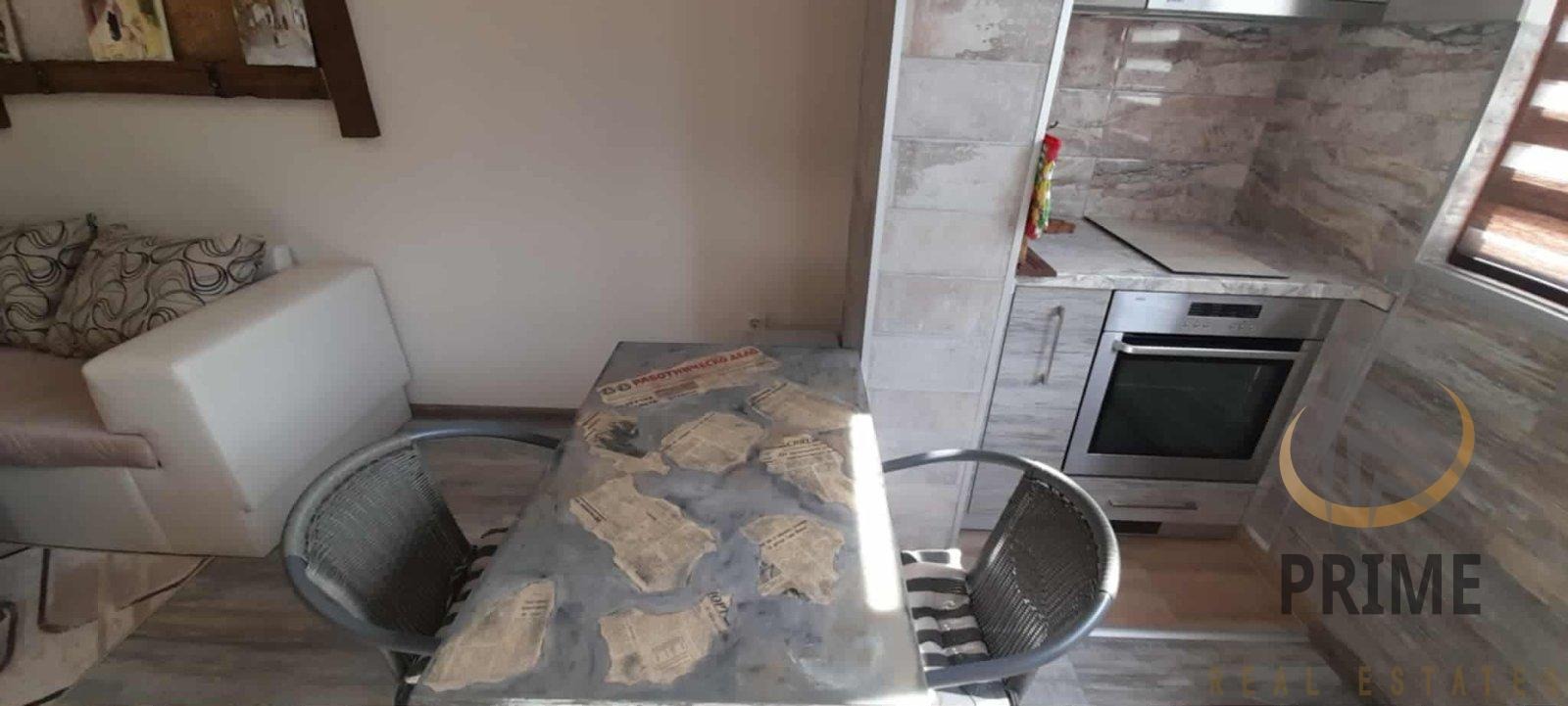 Дава под наем 3-СТАЕН, гр. Бургас, Лазур, снимка 2 - Апартаменти - 52385875