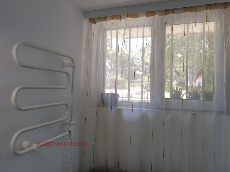 K pronájmu  Studio Varna , Centar , 13 m2 | 34599464 - obraz [4]