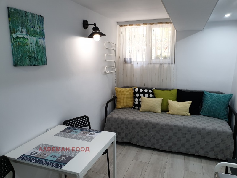 K pronájmu  Studio Varna , Centar , 13 m2 | 34599464 - obraz [2]