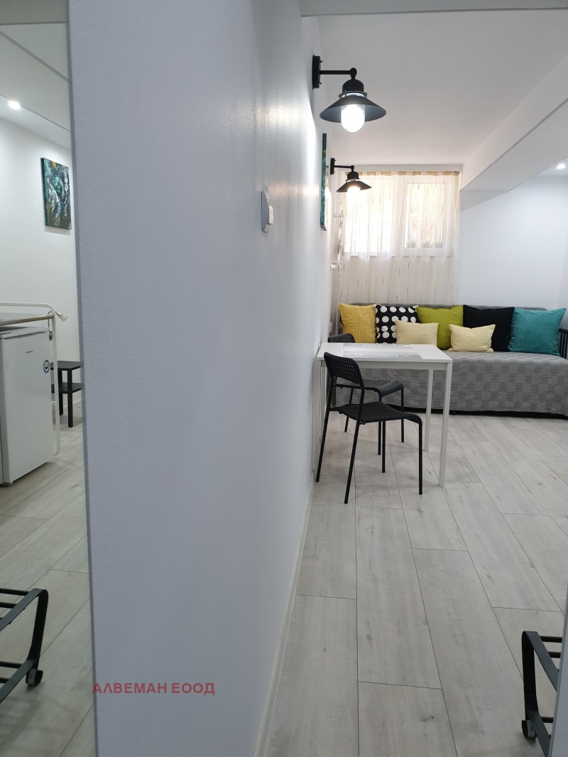 K pronájmu  Studio Varna , Centar , 13 m2 | 34599464 - obraz [11]