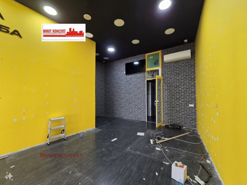 For Rent  Shop Plovdiv , Tsentar , 50 sq.m | 57000220 - image [3]