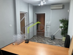 Büro Tschataldscha, Warna