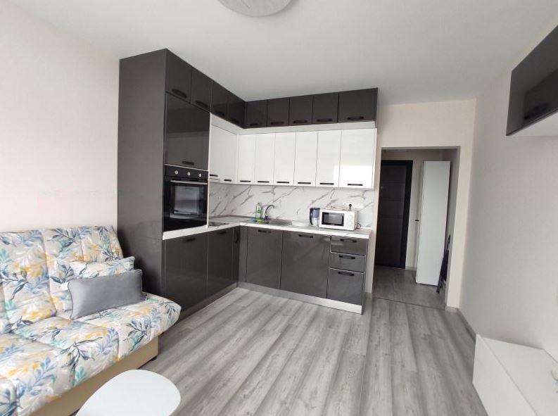 Дава под наем 1-СТАЕН, гр. Варна, Левски 1