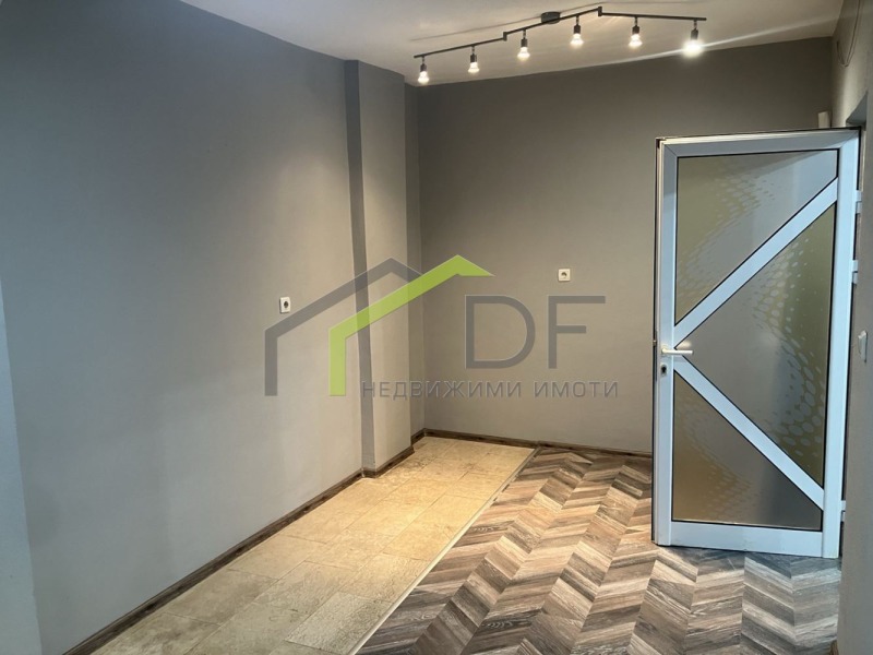Kiadó  Hivatal Varna , Csataldzsa , 50 négyzetméter | 80621123 - kép [2]