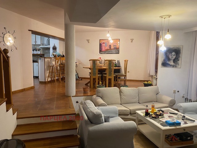 Te huur  Huis Sofia , v.z.Malinova dolina , 240 m² | 26842427 - afbeelding [2]