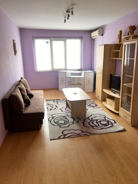 1 dormitorio Lyulin - tsentar, Sofia 1