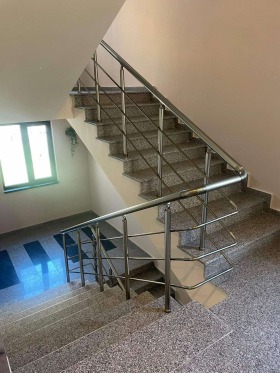 ���� ��� ���� 3-����� | Imot.bg � ����� ������ 12