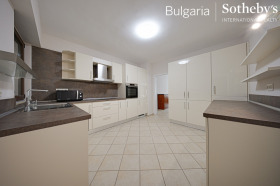 2 bedroom Tsentar, Sofia 5