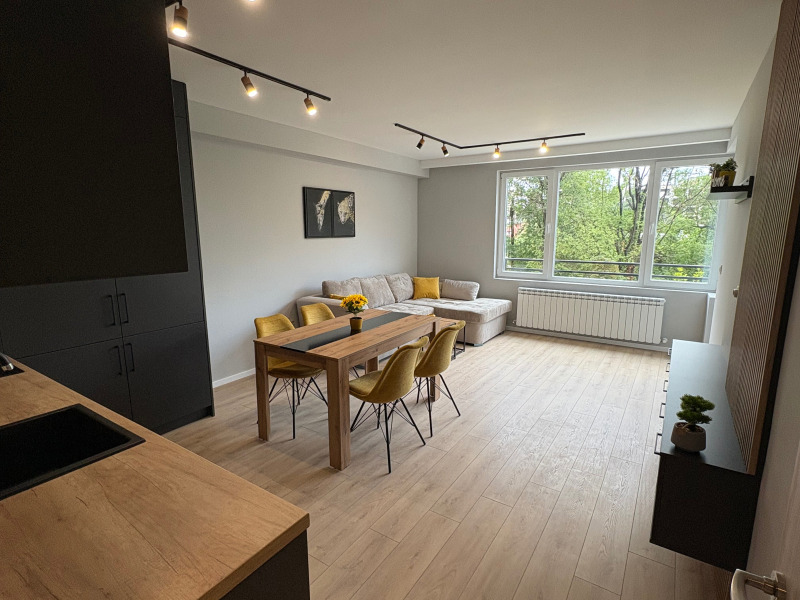 Издаје се  1 спаваћа соба Софија , Крастова вада , 75 м2 | 39758926 - слика [3]