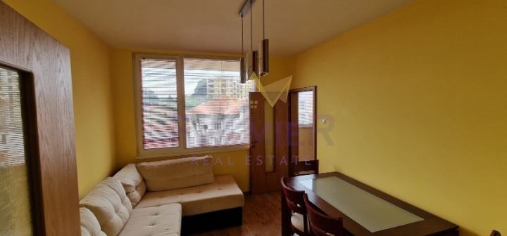 K pronájmu  3 ložnice Varna , Asparuchovo , 105 m2 | 99225738 - obraz [2]