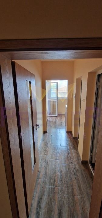 K pronájmu  3 ložnice Varna , Asparuchovo , 105 m2 | 99225738 - obraz [10]