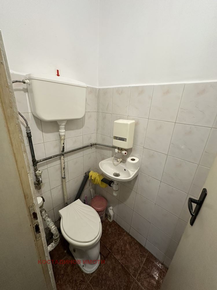 For Rent  Shop Plovdiv , Kamenitsa 1 , 35 sq.m | 44736237 - image [4]