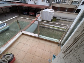 ���� ��� ���� 1-����� | Imot.bg � ����� ������ 12