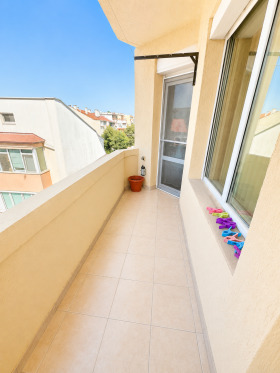 ���� ��� ���� 3-����� | Imot.bg � ����� ������ 15