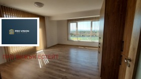 Офис град Варна, Гранд Мол