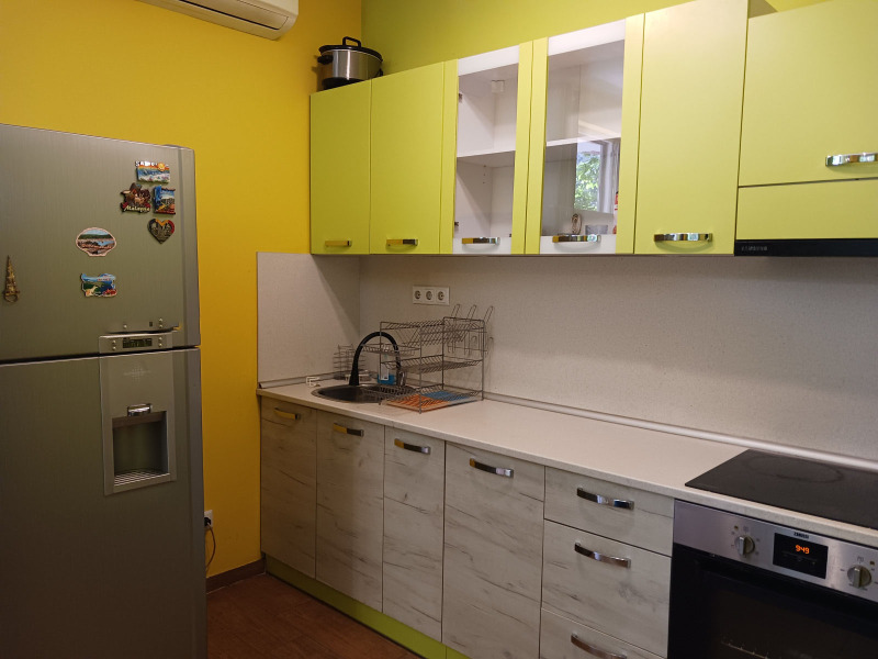 Te huur  2 slaapkamers Sofia , Vitosja , 80 m² | 66093598