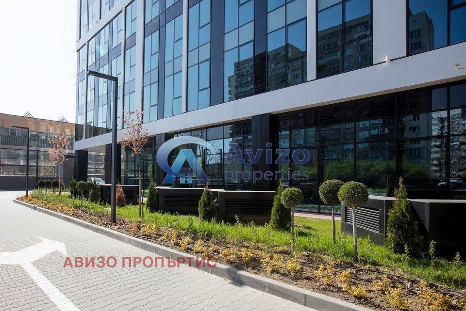 Дава под наем ОФИС, гр. София, Гео Милев
