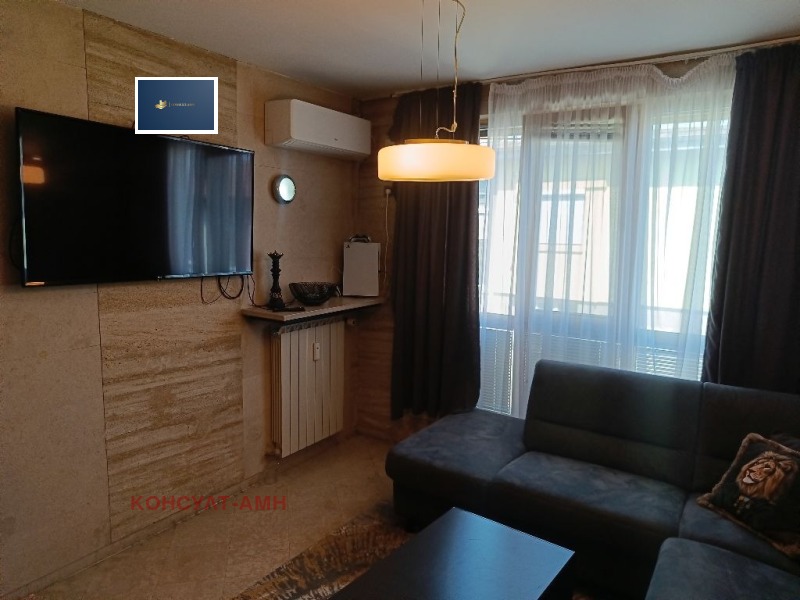 För uthyrning  1 sovrum Sofia , Centar , 60 kvm | 99894242 - bild [8]
